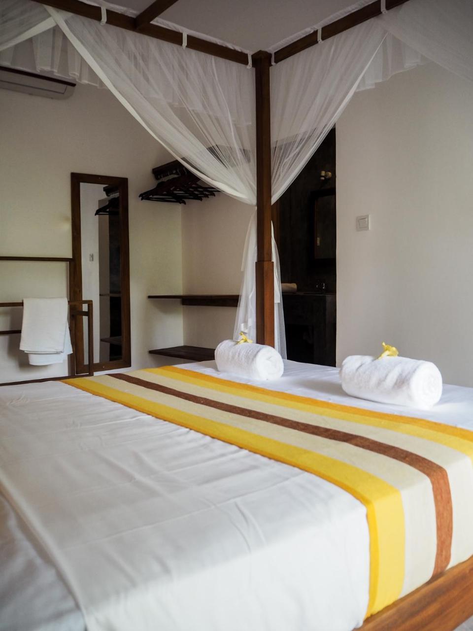 Me Yoga Villa Kumbalgama Kültér fotó